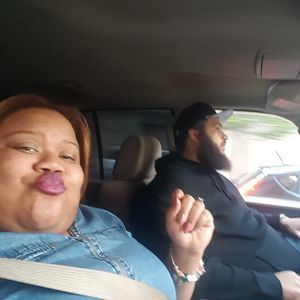 Meet your Posher, Sade